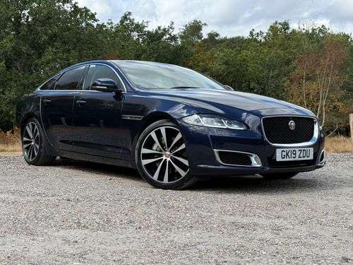 Jaguar XJ