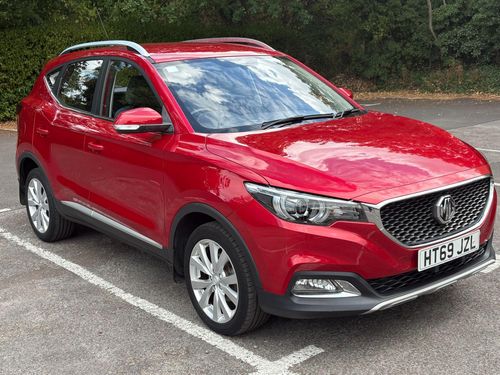MG ZS