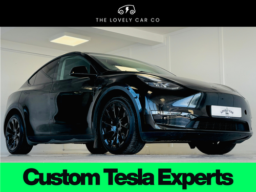 Tesla MODEL  Y