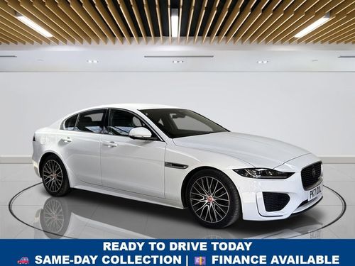 Jaguar XE