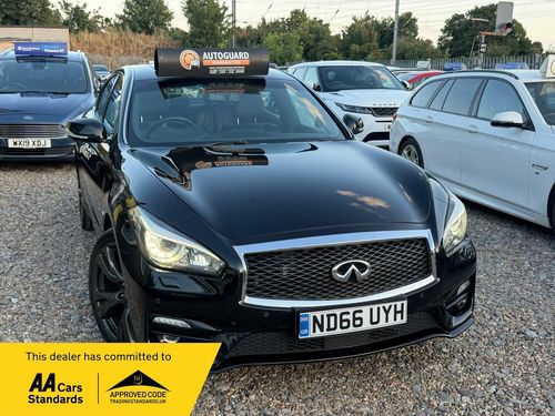Infiniti Q70