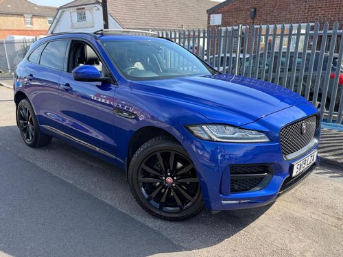 Jaguar F Pace