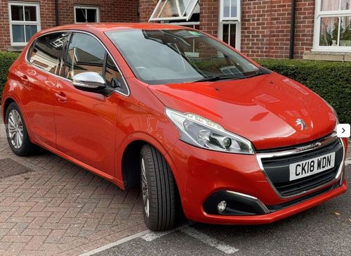 Peugeot 208