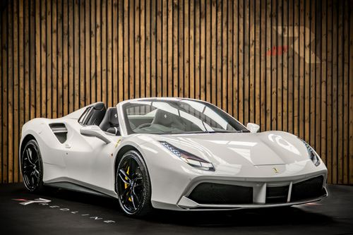 Ferrari 488