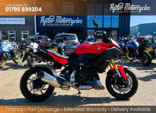 BMW F 900 XR