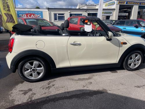 MINI Convertible