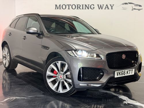 Jaguar F Pace