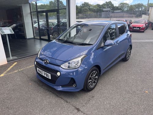 Hyundai i10