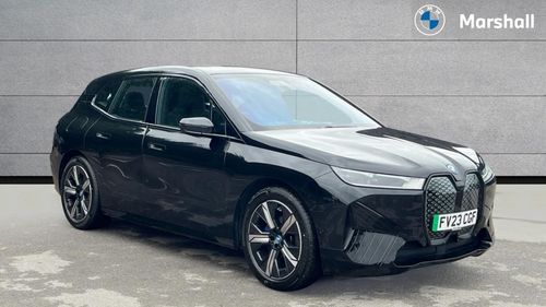 BMW iX