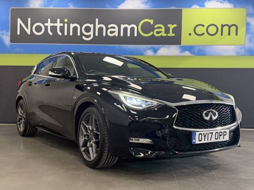 Infiniti Q30