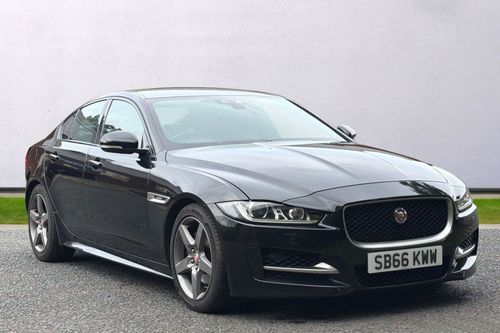 Jaguar XE
