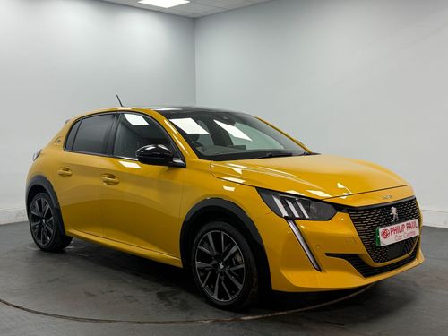 Peugeot E-208