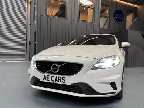 Volvo V40