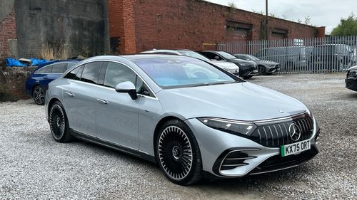 Mercedes Benz EQS