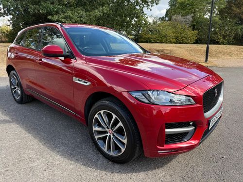 Jaguar F Pace
