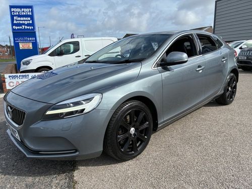 Volvo V40