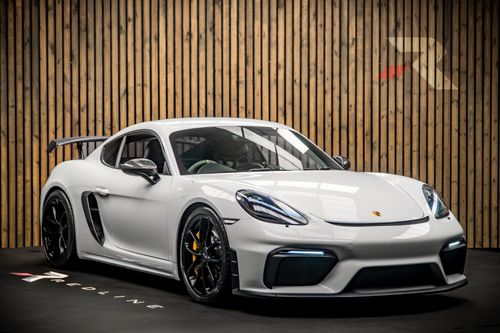 Porsche 718 Cayman