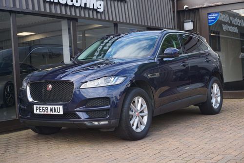 Jaguar F Pace