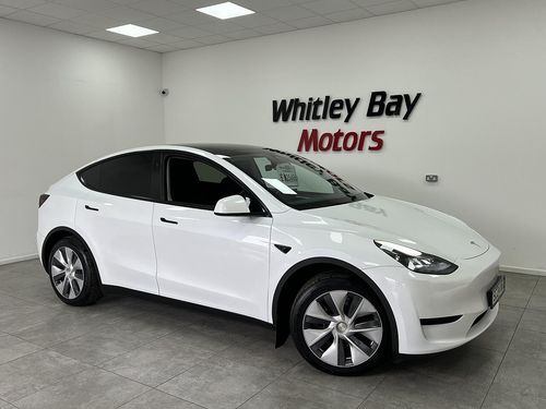 Tesla MODEL  Y