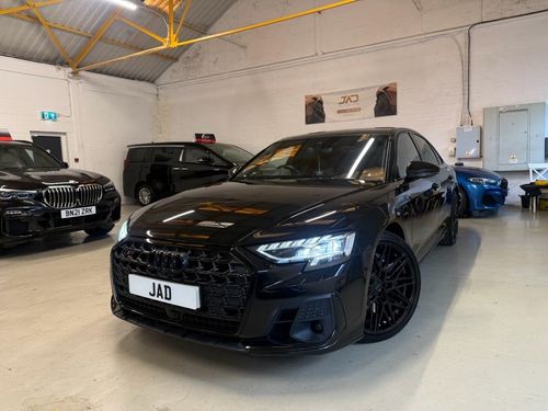 Audi S8