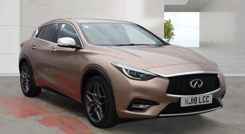 Infiniti Q30