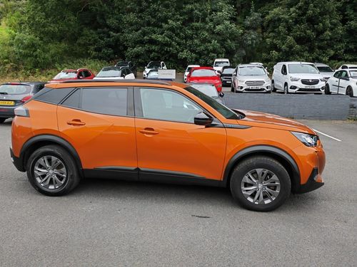 Peugeot e-2008