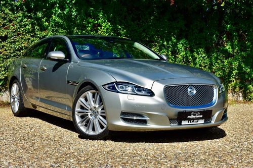 Jaguar XJ