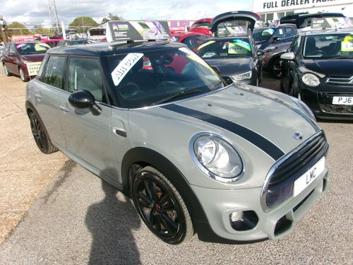 MINI Hatch