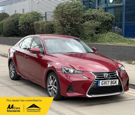 Lexus IS