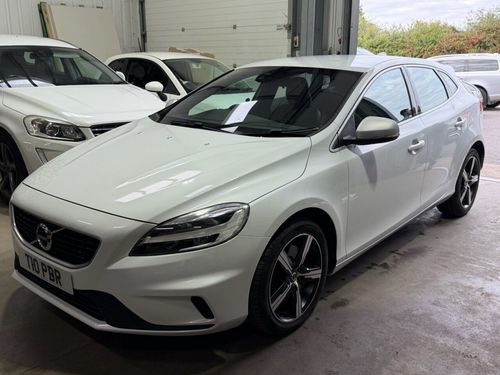 Volvo V40