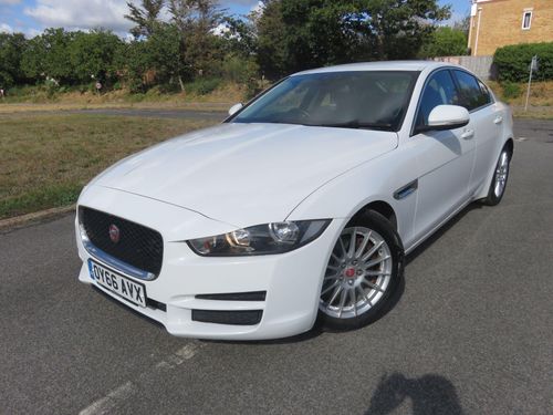 Jaguar XE