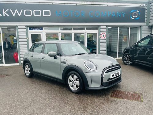 MINI Hatch
