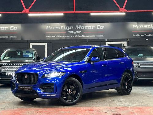 Jaguar F Pace