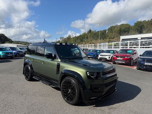 Land Rover Defender 110