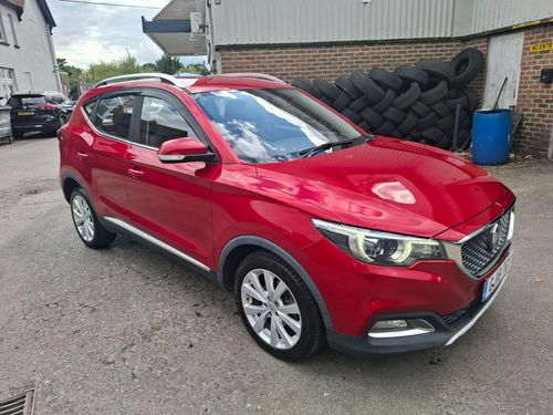 MG ZS