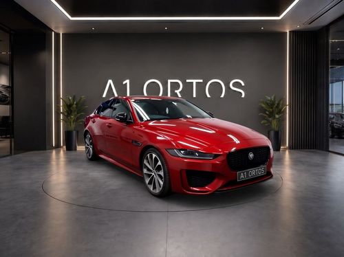 Jaguar XE