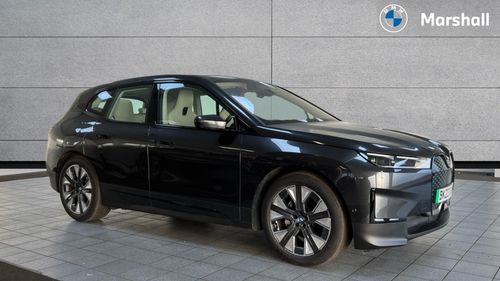 BMW iX
