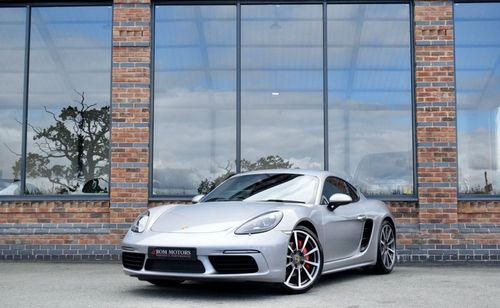 Porsche 718 Cayman