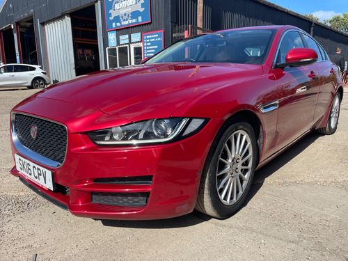 Jaguar XE