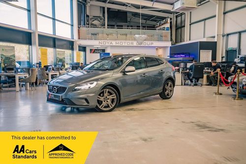 Volvo V40