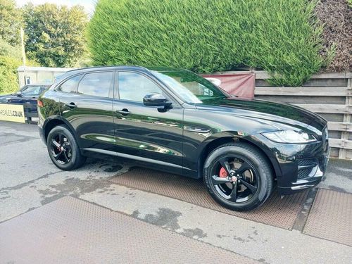Jaguar F Pace
