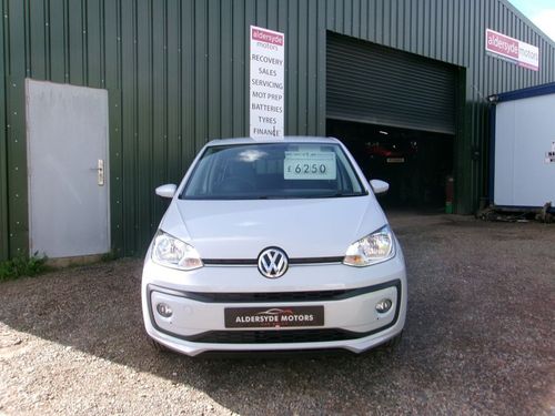 Volkswagen UP
