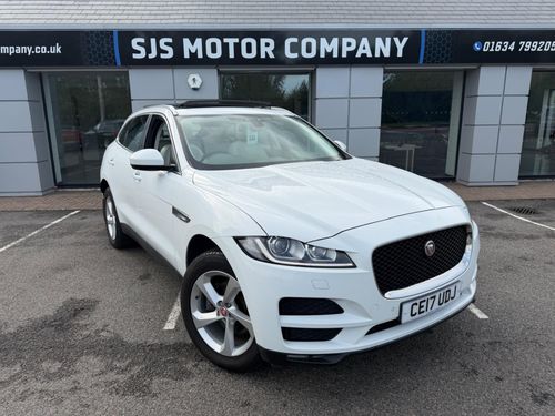 Jaguar F Pace