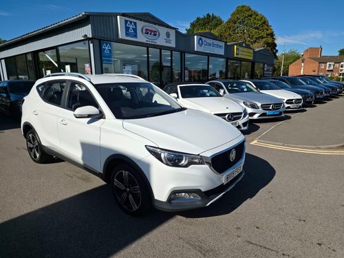 MG ZS