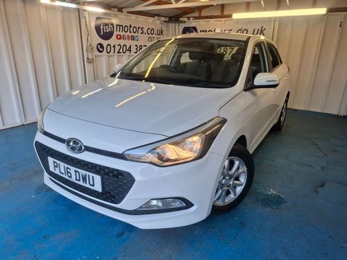 Hyundai i20