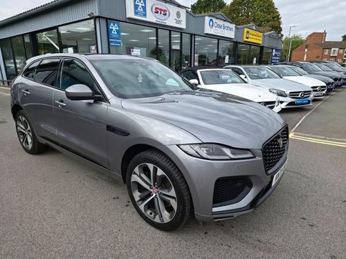 Jaguar F Pace