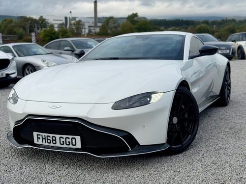 Aston Martin Vantage