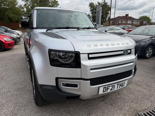 Land Rover Defender 110