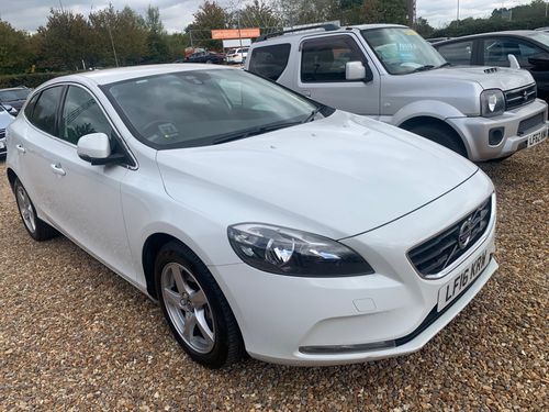 Volvo V40