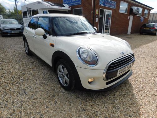 MINI Hatch